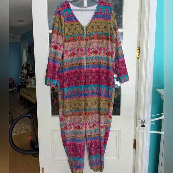 Natural Life One Piece Zip Up Fleece Pajama Lounge Outfit - Picture 2 of 6